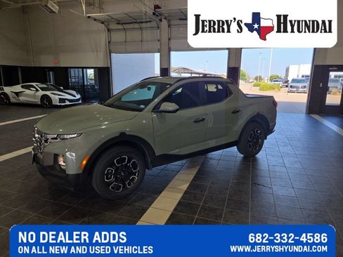 Used 2022 Hyundai Santa Cruz SEL w/ Activity Package FWD image 1