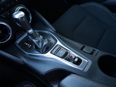 Used 2019 Chevrolet Camaro LT w/ RS Package image 34