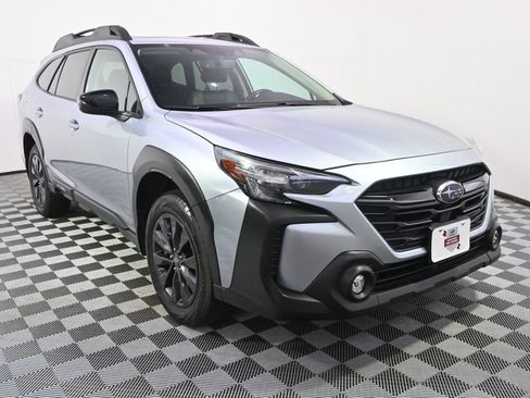 Certified 2024 Subaru Outback Onyx Edition AWD/4WD image 9