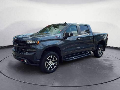 Used 2019 Chevrolet Silverado 1500 LT Trail Boss AWD/4WD image 2
