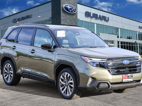 New 2025 Subaru Forester Touring image 3