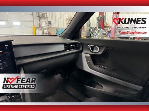 Used 2022 Polestar Polestar 2 w/ Performance Package image 42