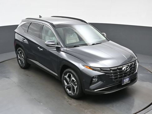 Certified 2024 Hyundai Tucson Limited AWD/4WD image 43