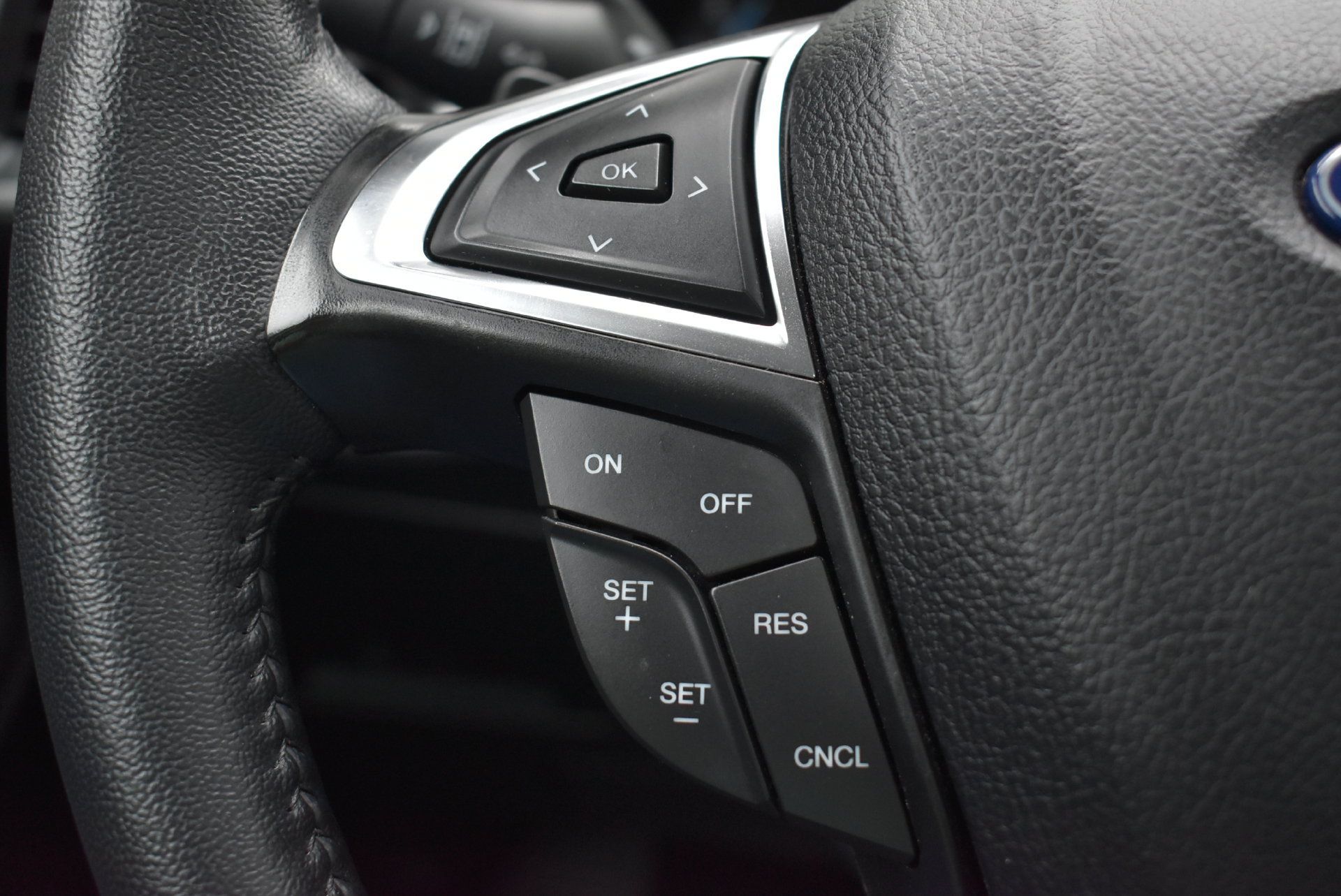 Used 2024 Ford Edge SEL w/ Convenience Package AWD/4WD image 19