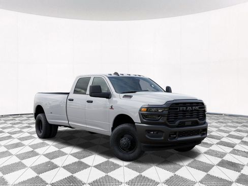 New 2026 RAM 3500 Tradesman AWD/4WD image 8