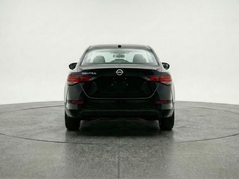 Used 2025 Nissan Sentra S FWD image 7