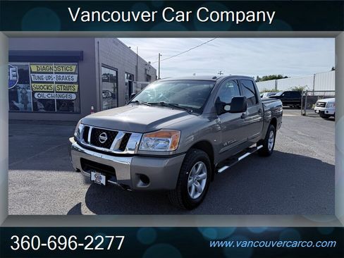 Used 2008 Nissan Titan SE AWD/4WD image 3