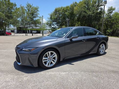 Used 2025 Lexus IS 300 w/ Comfort Package RWD image 7