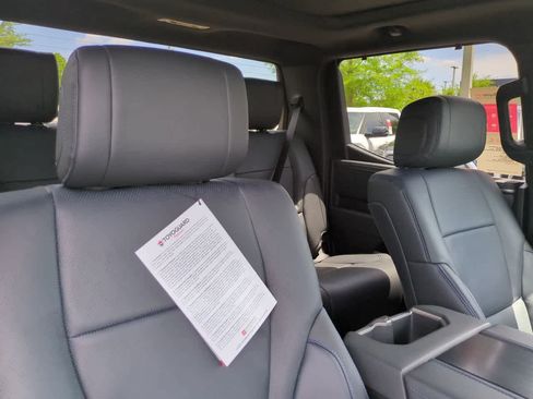 Used 2026 Toyota Tundra Platinum AWD/4WD image 6