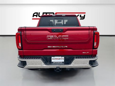 Used 2025 GMC Sierra 1500 SLT w/ SLT Premium Plus Package image 6