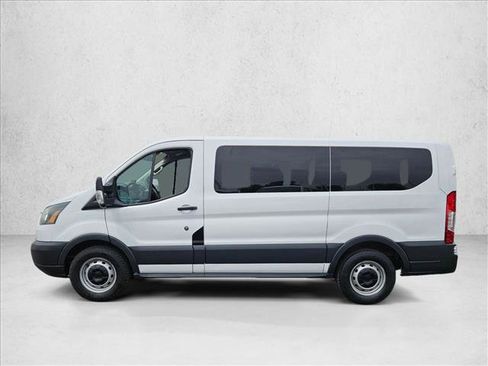 Used 2017 Ford Transit 150 XL RWD image 9