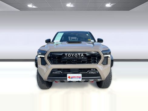 Used 2025 Toyota Tacoma TRD Pro w/ Tow Tech Package image 6