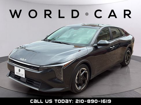 Used 2025 Kia K4 EX FWD image 5