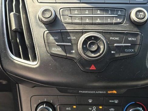 Used 2017 Ford Focus ST image 27