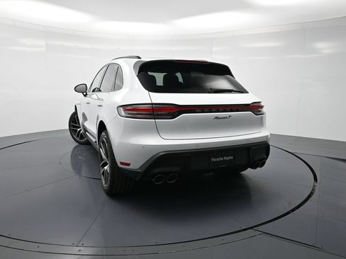 Certified 2026 Porsche Macan Turbo AWD/4WD image 27