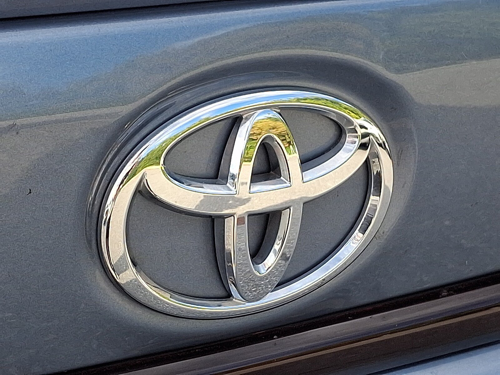 Used 2021 Toyota Corolla SE w/ Carpet Mat Package (TMS) FWD image 28