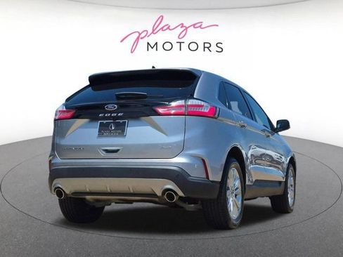 Used 2023 Ford Edge Titanium AWD/4WD image 5