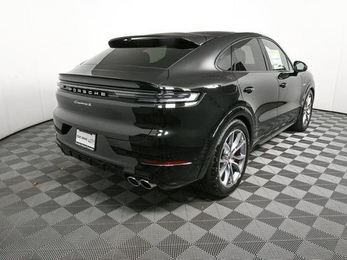 New 2025 Porsche Cayenne S image 35
