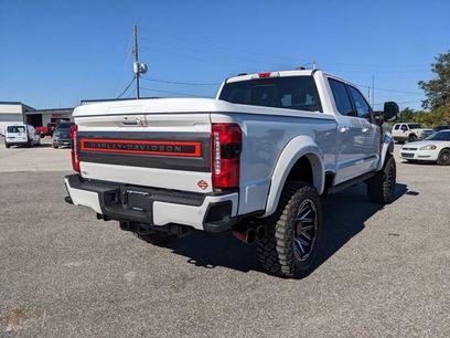 New 2026 Ford F250 Lariat w/ Black Appearance Package