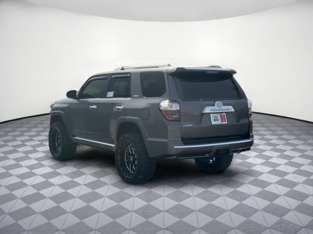 Used 2022 Toyota 4Runner Limited AWD/4WD image 5