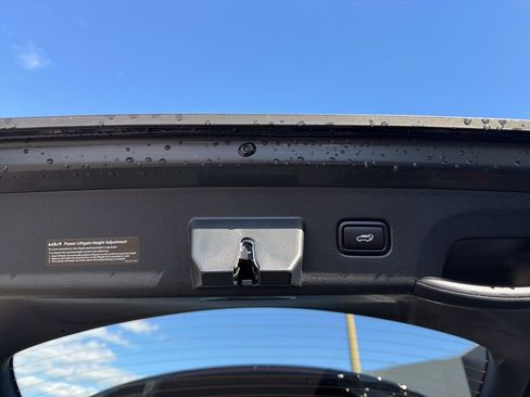 New 2026 Kia Sportage EX image 18