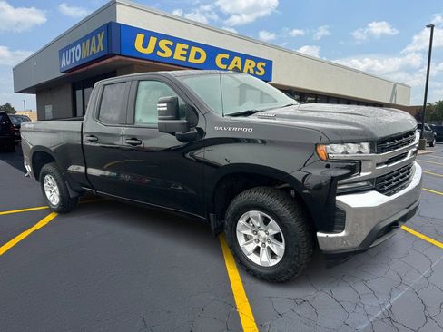Used 2020 Chevrolet Silverado 1500 LT w/ All-Star Edition image 4