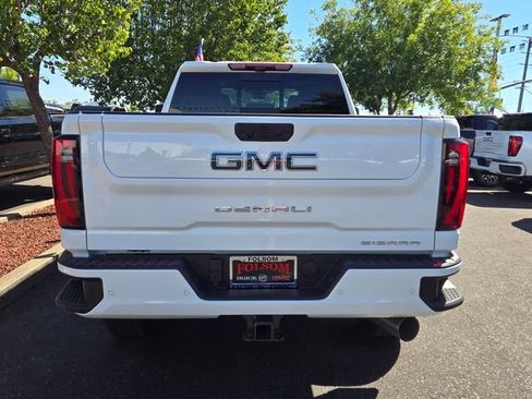 New 2026 GMC Sierra 2500 Denali Ultimate AWD/4WD image 5