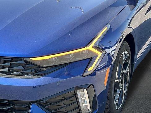 Used 2025 Kia K5 GT-Line w/ GT-Line Premium Package image 4