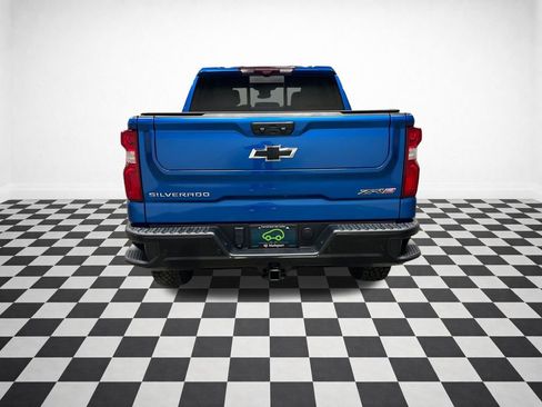 Certified 2022 Chevrolet Silverado 1500 ZR2 w/ Technology Package AWD/4WD image 8