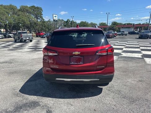 Used 2023 Chevrolet Equinox Premier FWD image 4