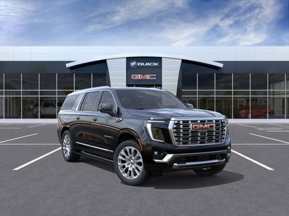 New 2025 GMC Yukon XL Denali w/ Sun & Power Step Package