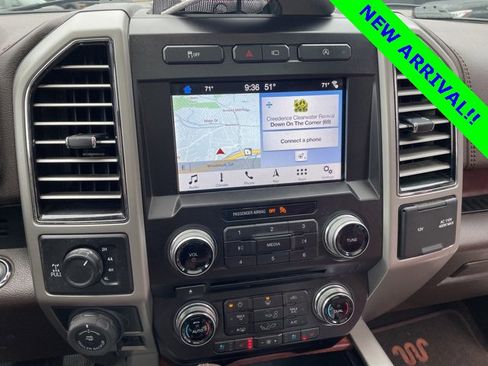 Used 2018 Ford F150 King Ranch w/ Equipment Group 601A Luxury image 10