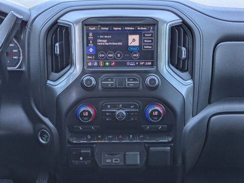 Used 2021 Chevrolet Silverado 1500 LT w/ Texas Edition Plus image 13