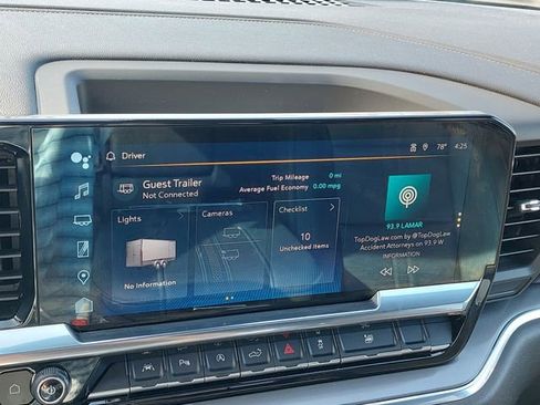 Used 2023 Chevrolet Silverado 1500 High Country w/ Technology Package image 38