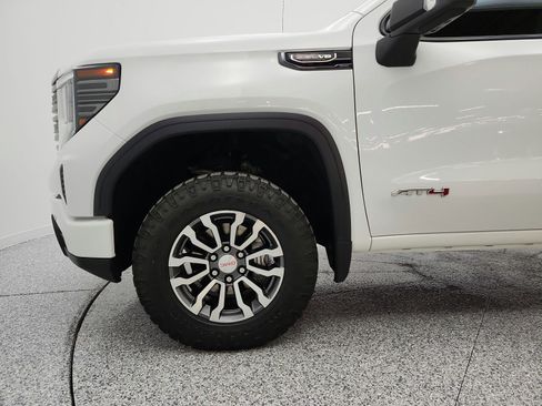Used 2023 GMC Sierra 1500 AT4 AWD/4WD image 21