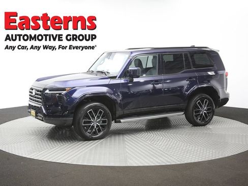 Used 2025 Lexus GX 550 w/ Accessory Package (2T) AWD/4WD image 61