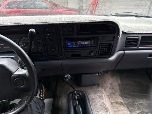Used 1997 Dodge Ram 2500 Truck 4x4 Club Cab image 34