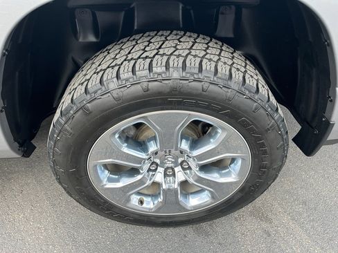 Used 2020 RAM 1500 Big Horn image 11