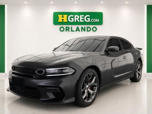 Used 2016 Dodge Charger R/T w/ Plus Group RWD image 4