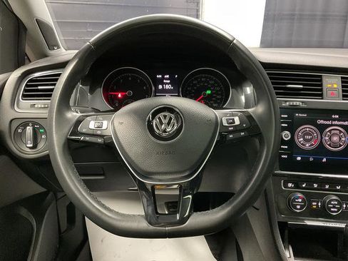 Used 2019 Volkswagen Golf Alltrack SEL image 16