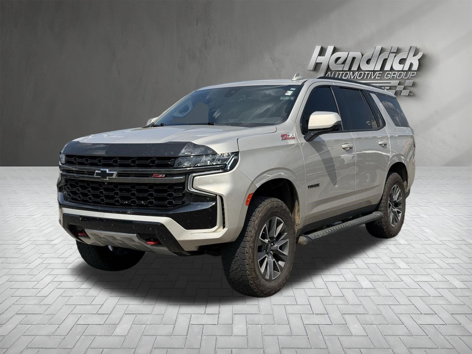 Used 2022 Chevrolet Tahoe Z71 w/ Luxury Package AWD/4WD image 5