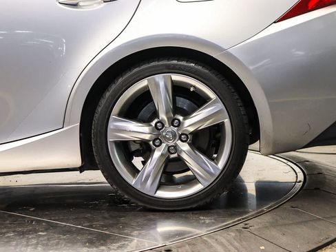 Used 2014 Lexus IS 350 w/ Luxury Package w/Gray Wood RWD image 9