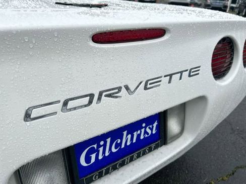 Used 2001 Chevrolet Corvette Convertible w/ Preferred Equipment Group2 image 27