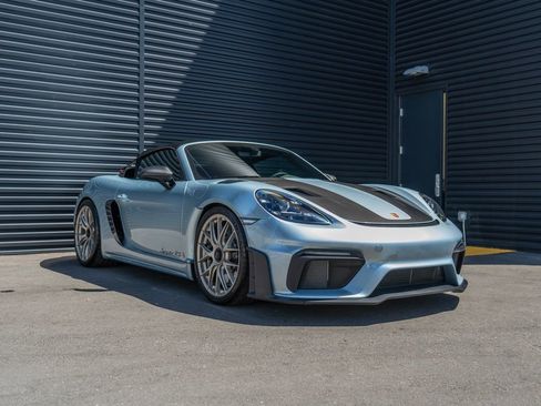 Used 2024 Porsche 718 Boxster Spyder RS RWD image 7