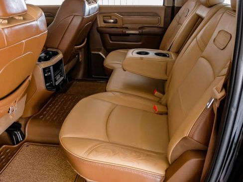 Used 2019 RAM 2500 Limited image 37