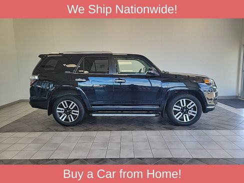 Used 2017 Toyota 4Runner Limited AWD/4WD image 5