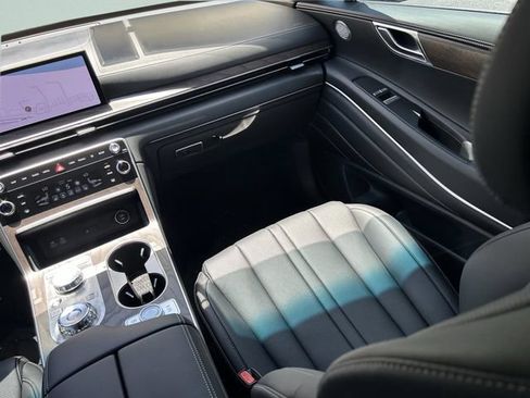 New 2026 Genesis GV80 2.5T Select AWD/4WD image 19