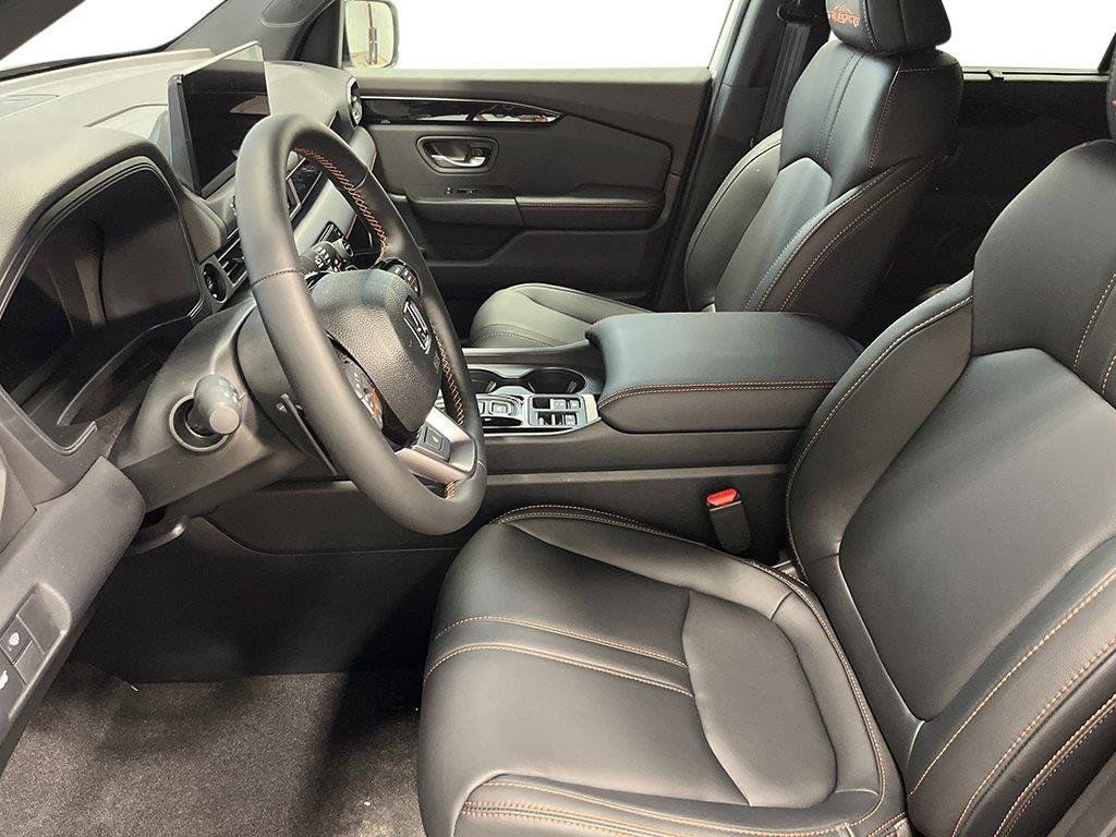 New 2026 Honda Pilot TrailSport image 16