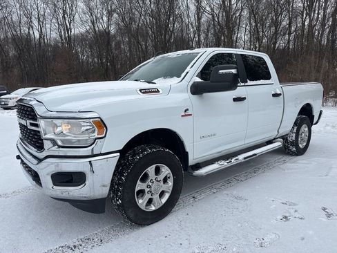 Used 2023 RAM 2500 Big Horn w/ Level 1 Equipment Group image 4