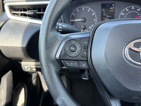 Used 2024 Toyota Corolla LE FWD image 15